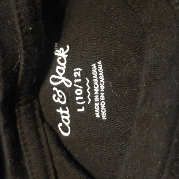 Cat and Jack long sleeved silver snowflake shirt - Picture 4 of 4